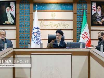 اسناد راهبردی باید بر اساس بیانیه گام دوم انقلاب بروز رسانی شوند