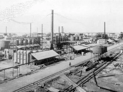کشف نخستین چاه نفت در ایران/ تصاویر