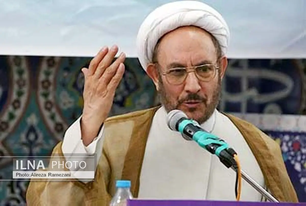 سخن و حرکتی که انسجام و امنیت مردم را خدشه دار کند، شیطانی است