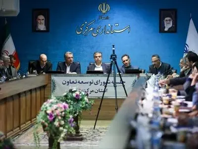 اتکا به آورده‌های خرد مردمی می‌تواند اقتصاد کشور را نجات دهد