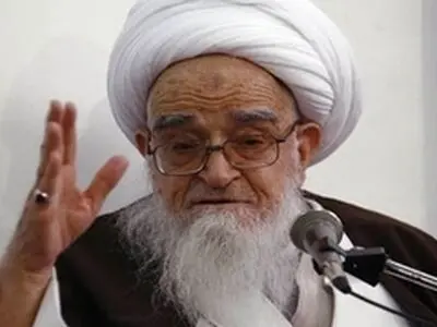 اعتراض شدید آیت الله صافی گلپایگانی به دولت چین