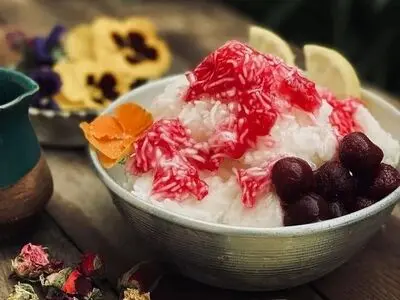 طرز تهیه فالوده شیرازی در خانه