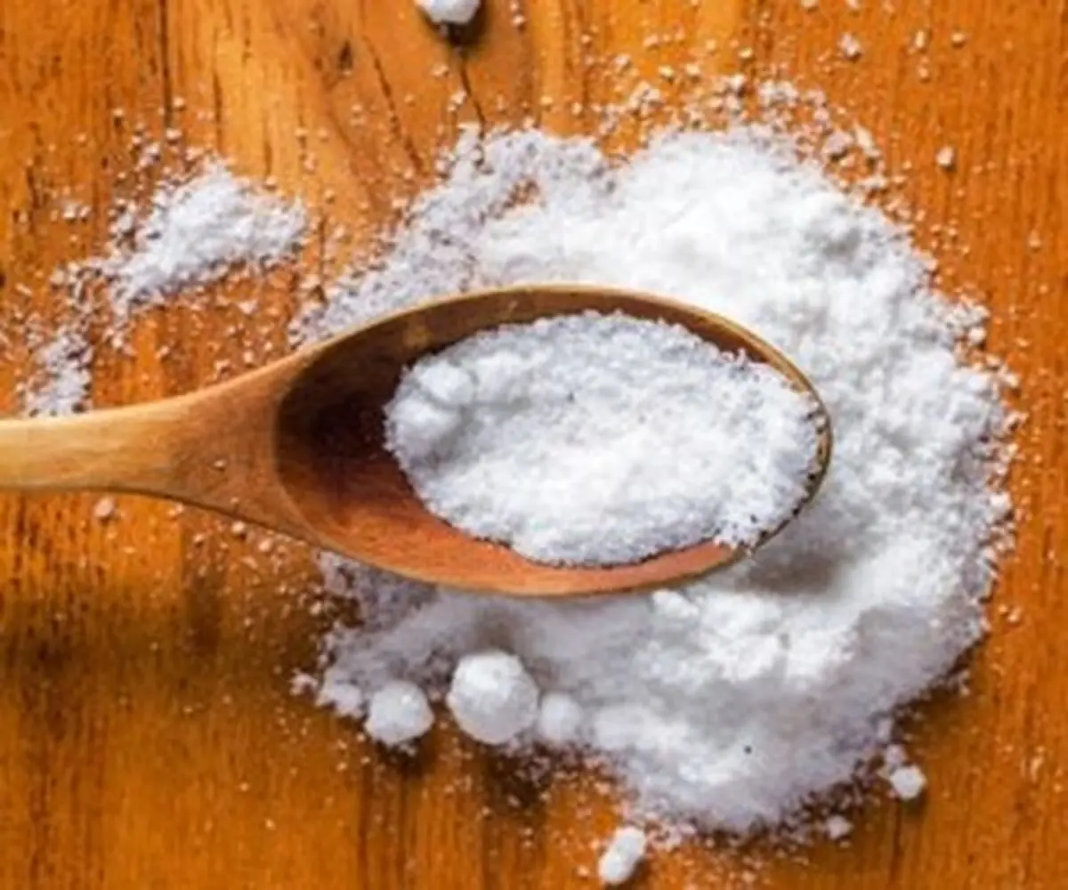 استفاده از نمک برای تمیز کاری آشپزخانه