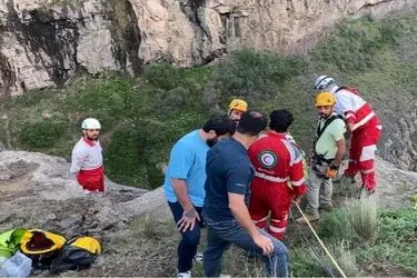 جان باختن ۲ دره نورد در ارتفاعات الموت