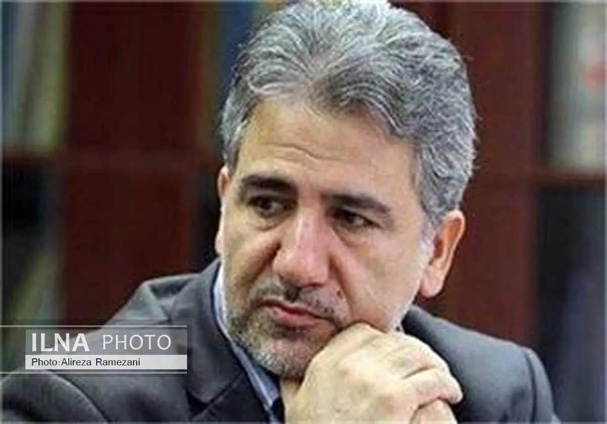 توضیح سلگی درباره ممیزی کلمه «شراب»