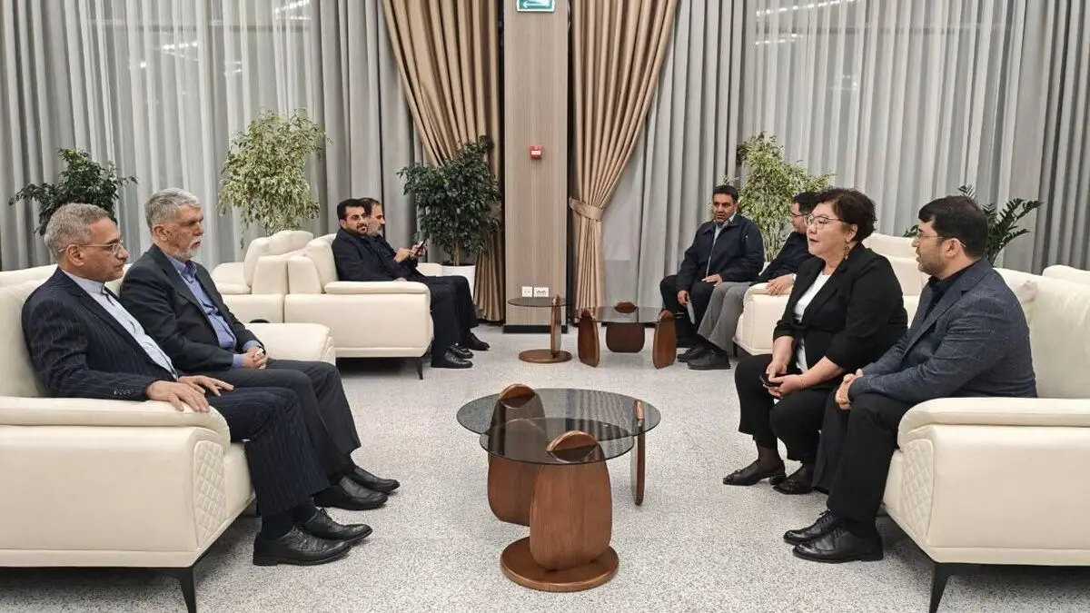 وزیر فرهنگ و ارشاد اسلامی وارد بیشکک شد