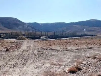 ساخت مرغداری در حریم «تل مقبره» هخامنشی متوقف شد