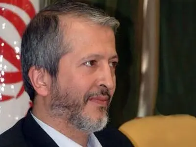 برای حکمرانی بهتر مسئولان راهی جز رجوع به دانشگاه ندارند