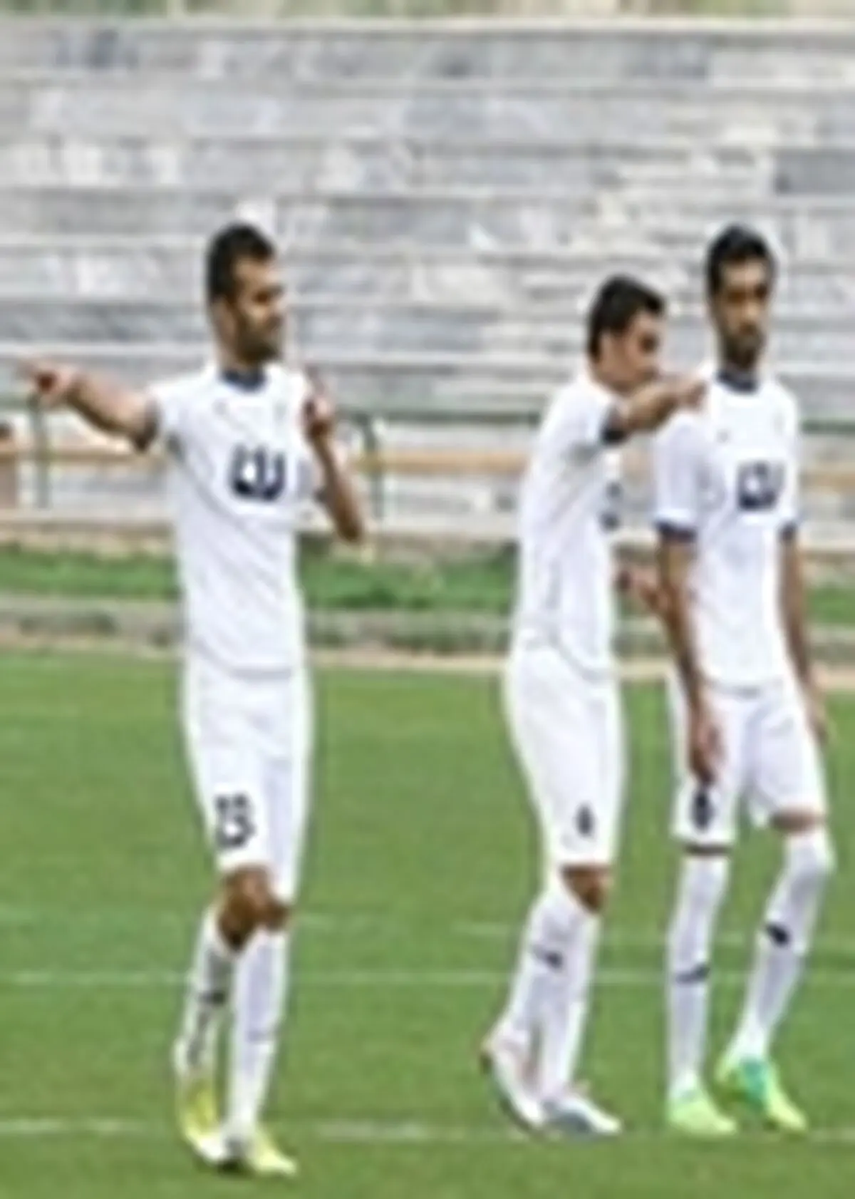 ۳ بازیکن از تیم پیکان جدا می‌شوند / یک پرسپولیسی در لیست خروجی‌