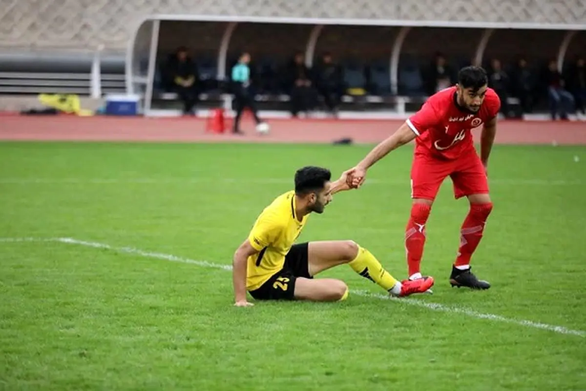 قربانی: شکست پرسپولیس به قهرمانی ما کمک می‌کند؛ باید تا آخرین لحظه امیدوار باشیم