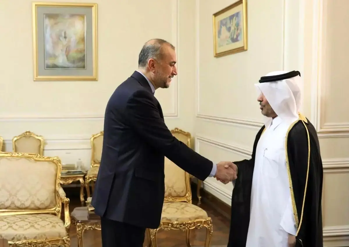 Qatar’s outgoing envoy meets Iran FM