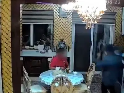 فیلمی از نحوه سرقت منازل توسط سارقان مسلح شهر تهران
