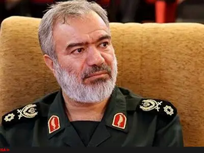 کسی جرات نگاه چپ به کشتی‌های ایرانی را ندارد/کشتی‌های ایرانی با پرچم کشورمان تردد داشته باشند