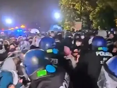 حمله پلیس آلمان به تظاهرات حامی فلسطین + فیلم