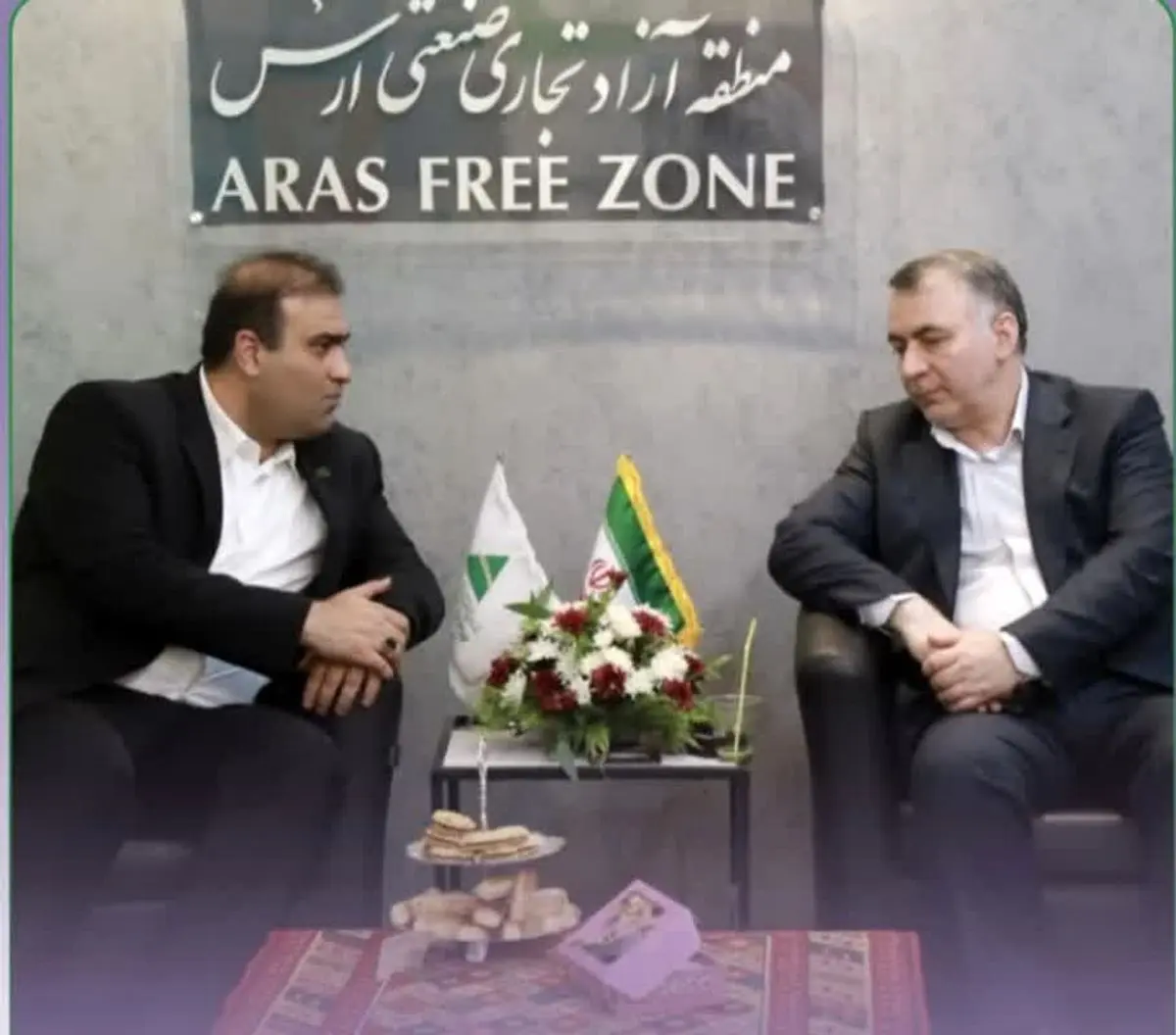معاون وزیر اقتصاد از ظرفیتهای بینظیر منطقه آزاد ارس در نمایشگاه ایران اکسپو 2025 بازدید کرد