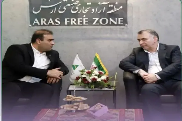 معاون وزیر اقتصاد از ظرفیت‌های بی‌نظیر منطقه آزاد ارس در نمایشگاه ایران اکسپو 2025 بازدید کرد