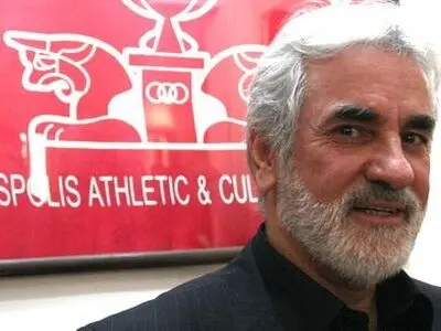 انصاری فرد: وزیر دغدغه پرسپولیس را دارد/وزارت ورزش درگیر مشکلات مالی زیادی است