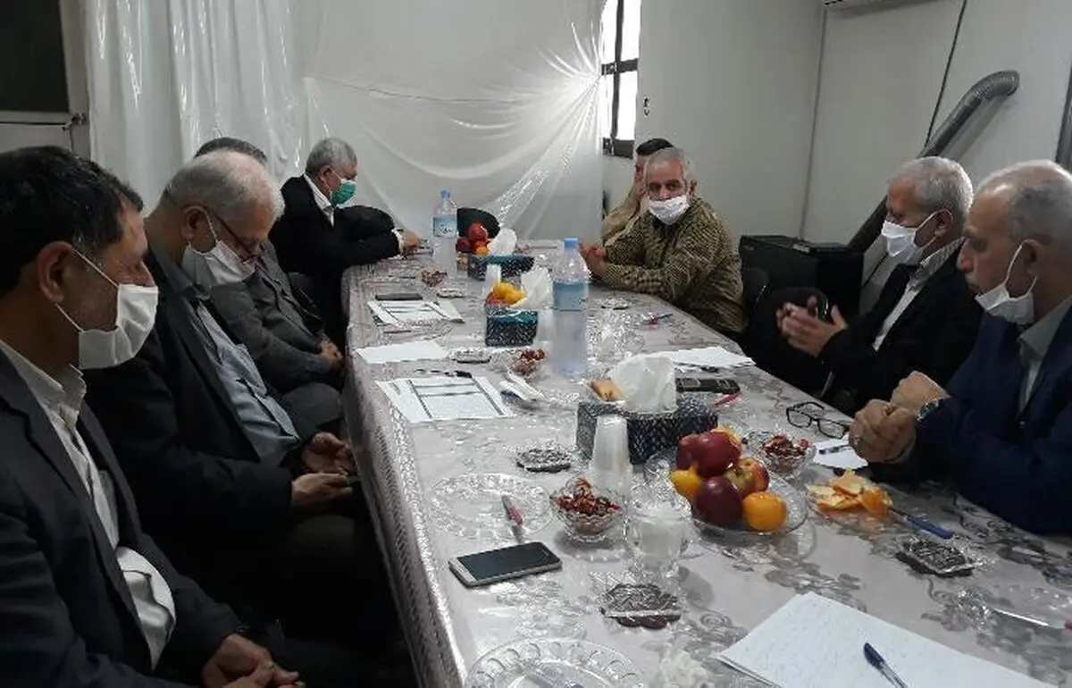 تناقض در محاسبه میزان عیدی مستمری‌بگیران/ اهمیت احیای بن کارگری و بازنشستگی/ با واگذاری کارخانجات بلا نازل شد