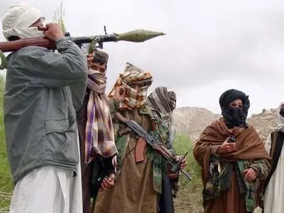 ۵ کشته و ۲ زخمی در پی حمله طالبان به یک ایستگاه بازرسی