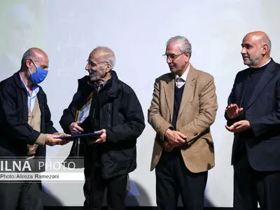 به کسانی که در راه عدالت هستند، درود می‌فرستیم/ گفتگو، راه خروج از قطبی‌شدنِ جامعه  است