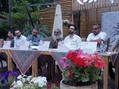شاهنامه متعلق به جهان است و  میخواهیم تصویری متفاوت از آن ارائه دهیم