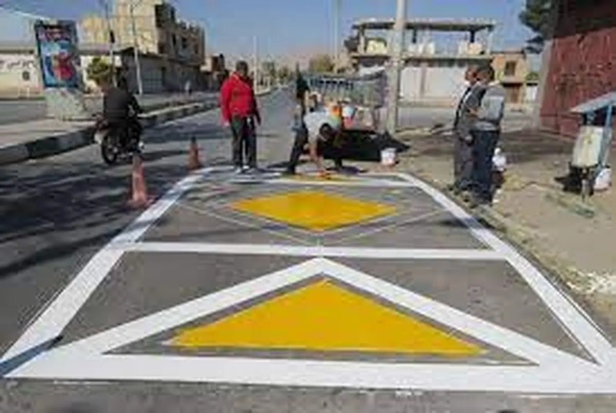 ۲ هزار متر مربع  سرعت‌گاه در شهرکرد رنگ آمیزی شد