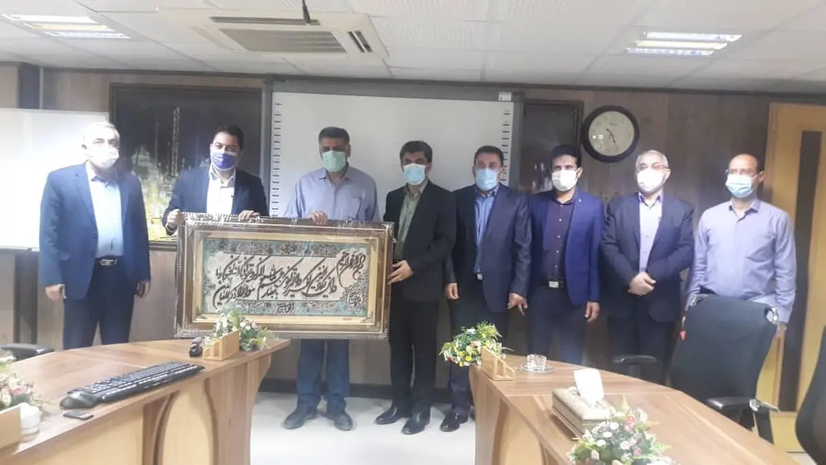 تقدیر از مدیرعامل پتروشیمی مارون به دلیل تعهد نسبت به انجام مسئولیت اجتماعی صنعت