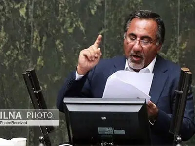 عدم رعایت فاصله‌گذاری اجتماعی دلیل افزایش شیوع کرونا در سیستان و بلوچستان است/ ۷۵ درصد مردم استان زیر خط امنیت غذایی هستند/ ۳۰ درصد از جمعیت ۱۰۰ هزار نفری زاهدان، شناسنامه ندارند