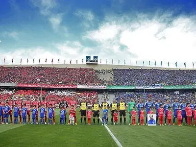 آشنایی با قوانین خاص شهرآورد 85 ؛ از همنشینی سرخابی ها تا تعویض پولی!