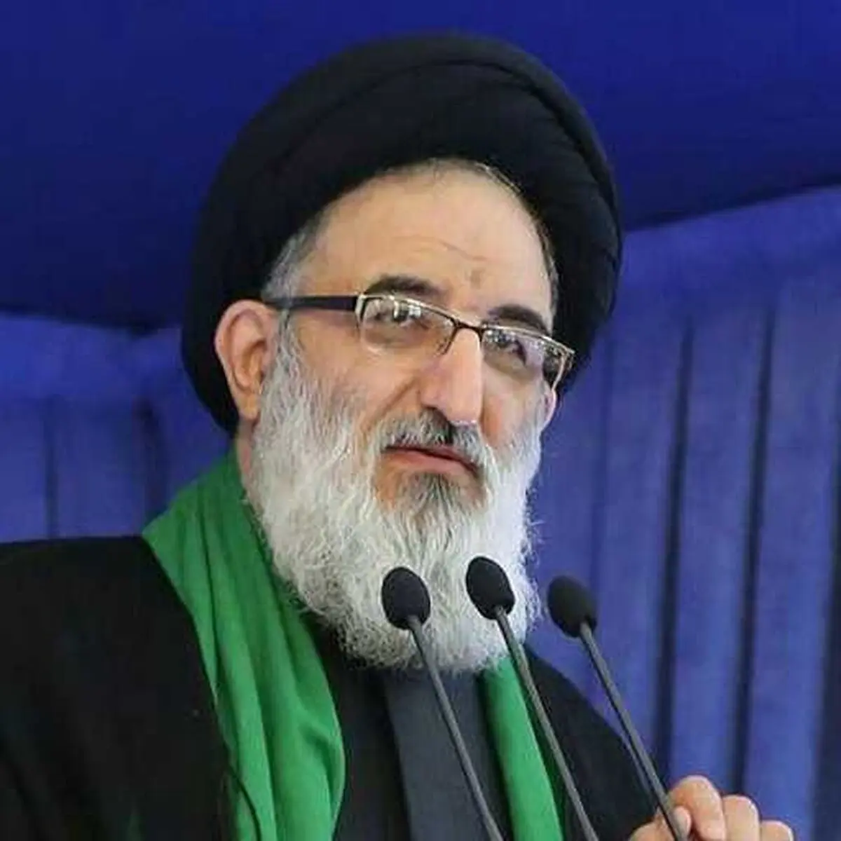 مدیران لیبرال بزرگترین آسیب را بر پیکره فرهنگ زده‌اند/ نباید ملاحظه کسی که به فرهنگ اسلامی آسیب می‌زند را بکنید