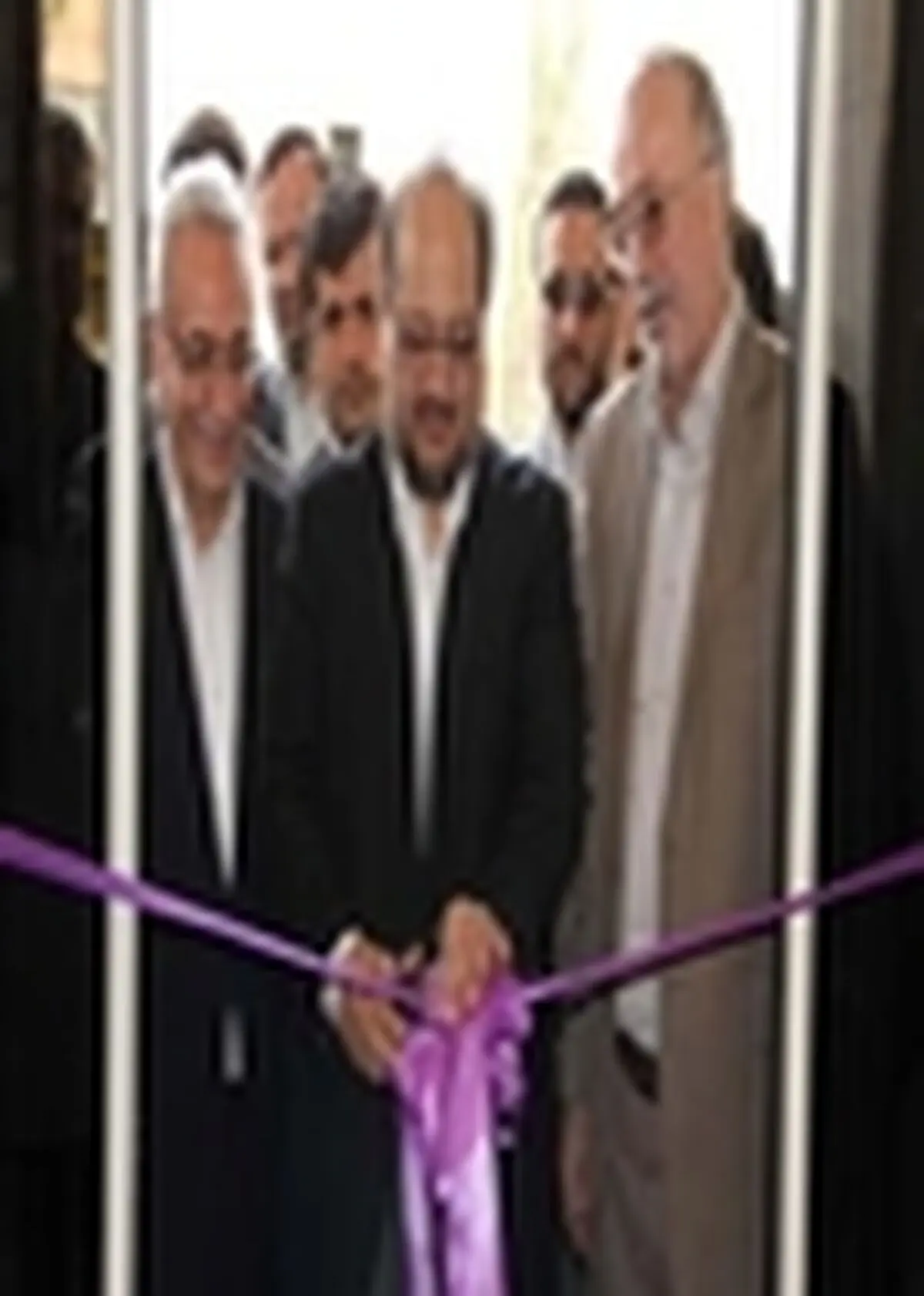 طرح توسعه کارخانه لوازم طبی ایران بهره‌برداری شد