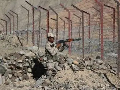 Iranians border guards killed in clashes with terrorist group