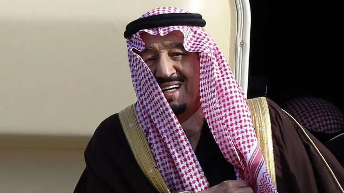 عکس سلفی ملک سلمان با برادرزاده‌اش
