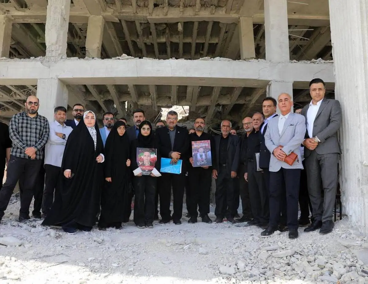 اخذ وکالت از خانواده شهدای دادگستری لارستان برای طرح دعوی در محاکم داخلی و بین‌المللی