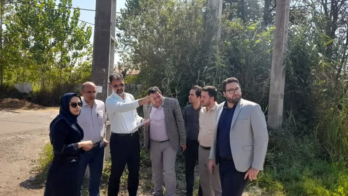 حضور مدیرعامل شرکت توزیع برق گیلان در شهر پیربازار/ کمک به تسریع در روند عملیات اجرایی پروژه بهسازی محور پیربازار به چوکام
