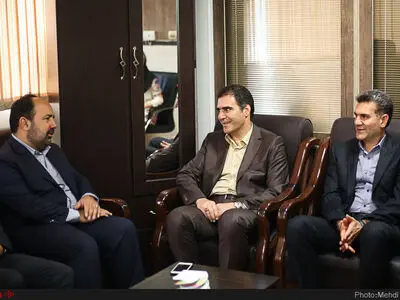 بازدید معاون وزیر راه و شهرسازی از ایلنا