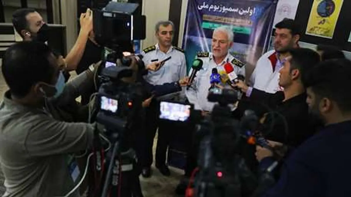 نمره ۲۰ پلیس راهور به هلال احمر