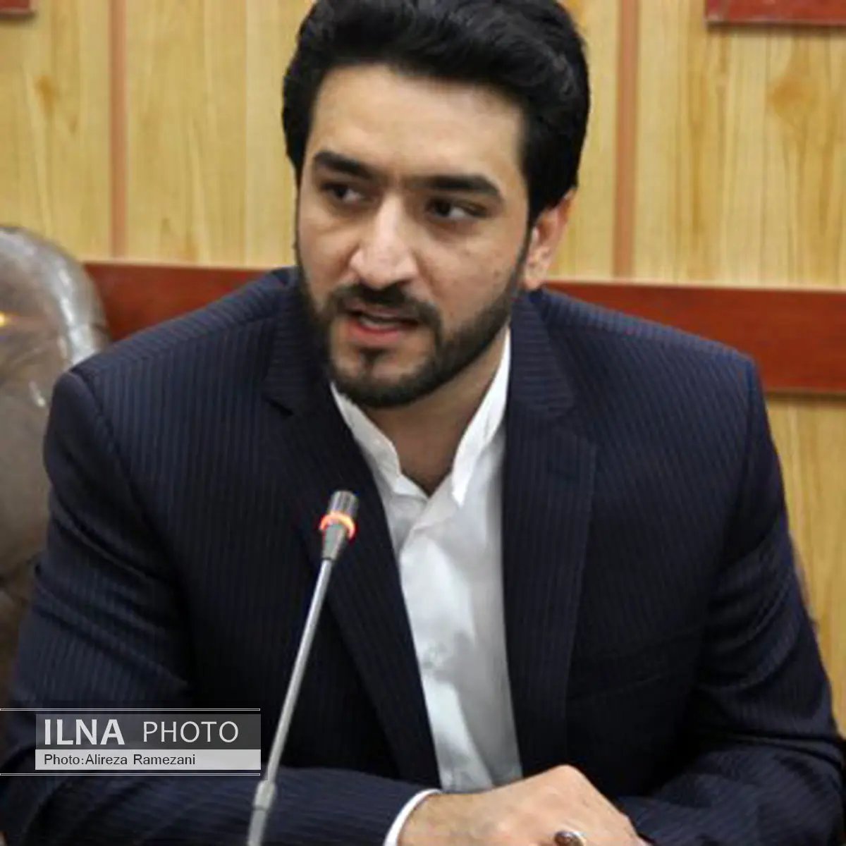 تعارفی با هیچ تفکر سیاسی در مسیر توسعه تنگستان ندارم