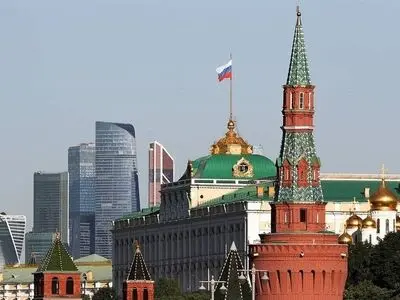  Kremlin Warns of Retaliation after Finland Moves Toward NATO
