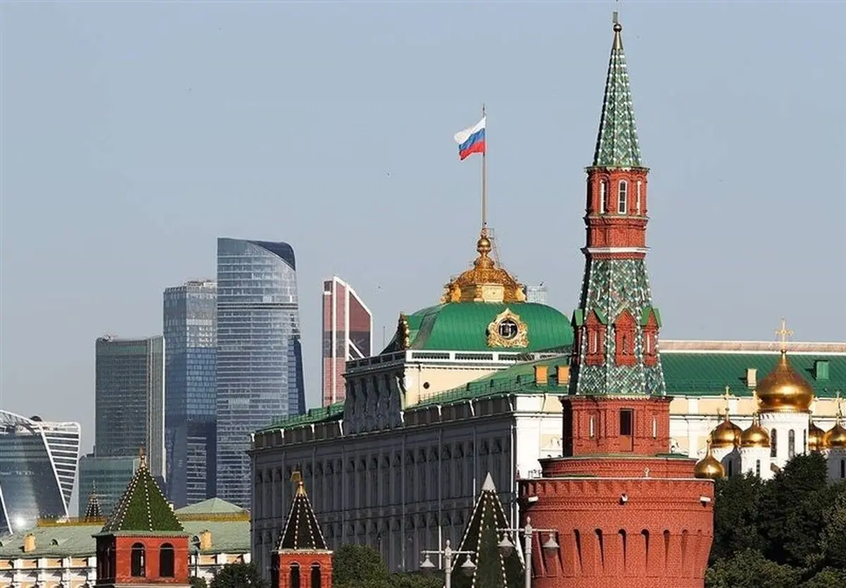  Kremlin Warns of Retaliation after Finland Moves Toward NATO
