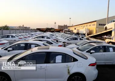 نامه وزیر صمت درباره جلوگیری از افزایش چند برابری قیمت خودروهای وارداتی