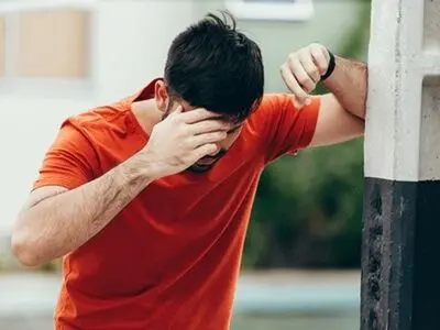 دلایل مهم سرگیجه و سنگینی سر که باید جدی بگیرید