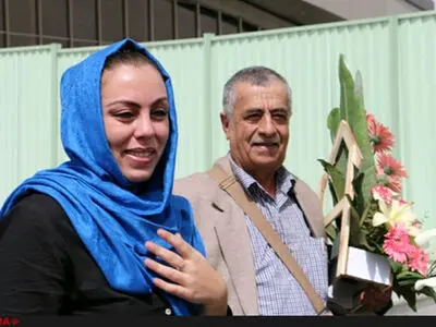نرگس کلباسی: دیدن هموطنانم حس فوق‌العاده‌ای‌ست+عکس