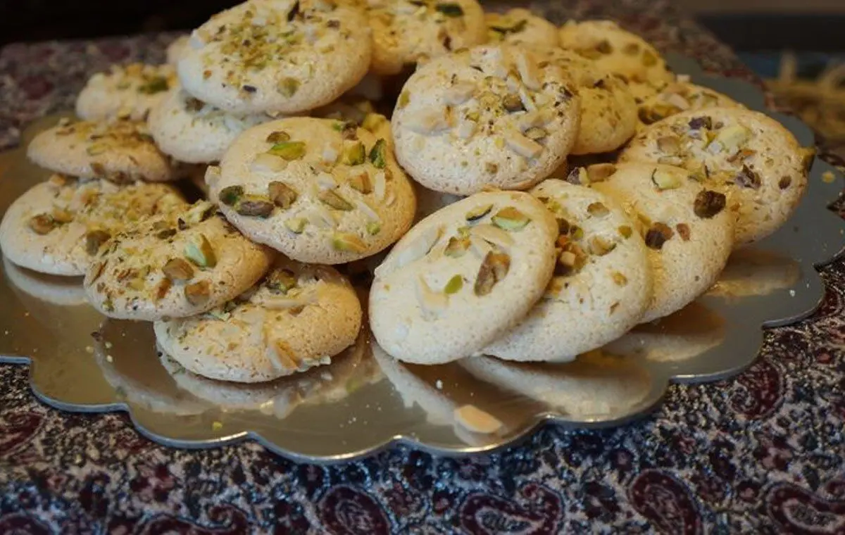 این شیرینی های نوروزی را در خانه آماده کنید