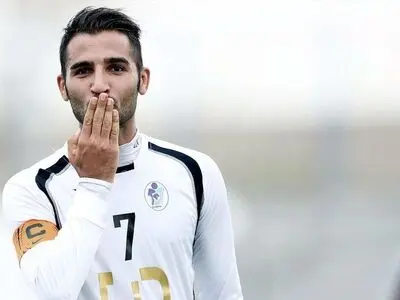 صادق بارانی: نشان دادیم شکست پرسپولیس غیر ممکن نیست/ پیروزی مقابل این تیم را تمرین کرده بودیم