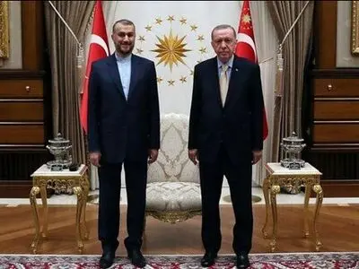 أمیرعبداللهیان یلتقی الرئیس الترکي في انقرة