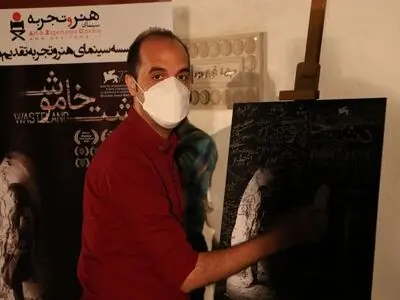 «دشت خاموش» الهام درستی از «اسب تورین» است/ تیم بازیگران نمره قبولی می‌گیرند 