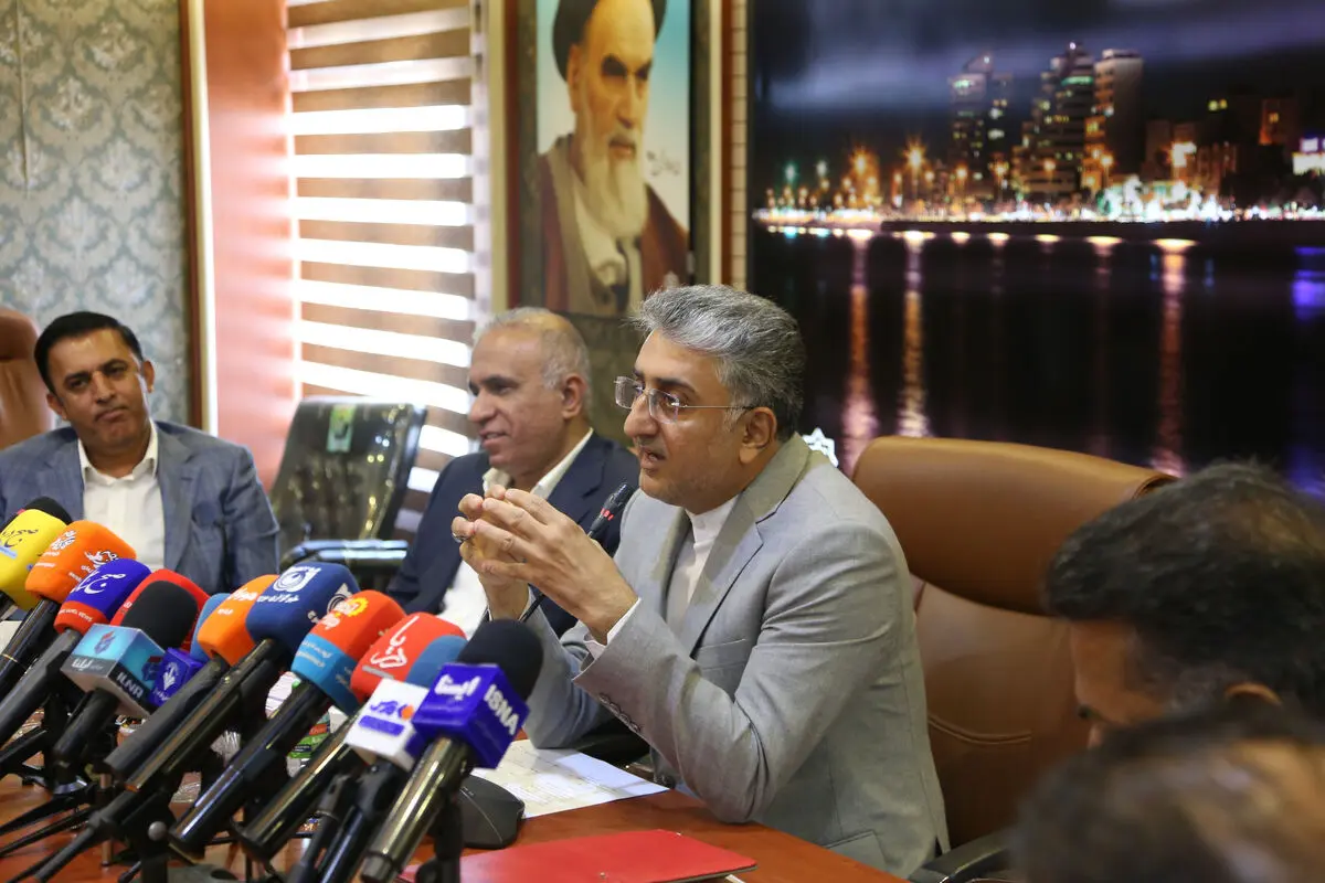 حضور شهردار بندرعباس در نشست بین‌المللی یونسکو در فرانسه +فیلم