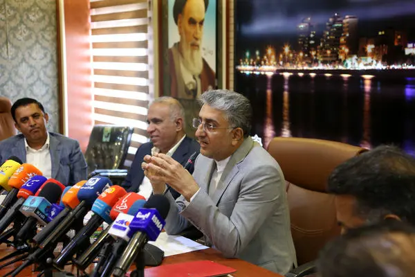 حضور شهردار بندرعباس در نشست بین‌المللی یونسکو در فرانسه +فیلم