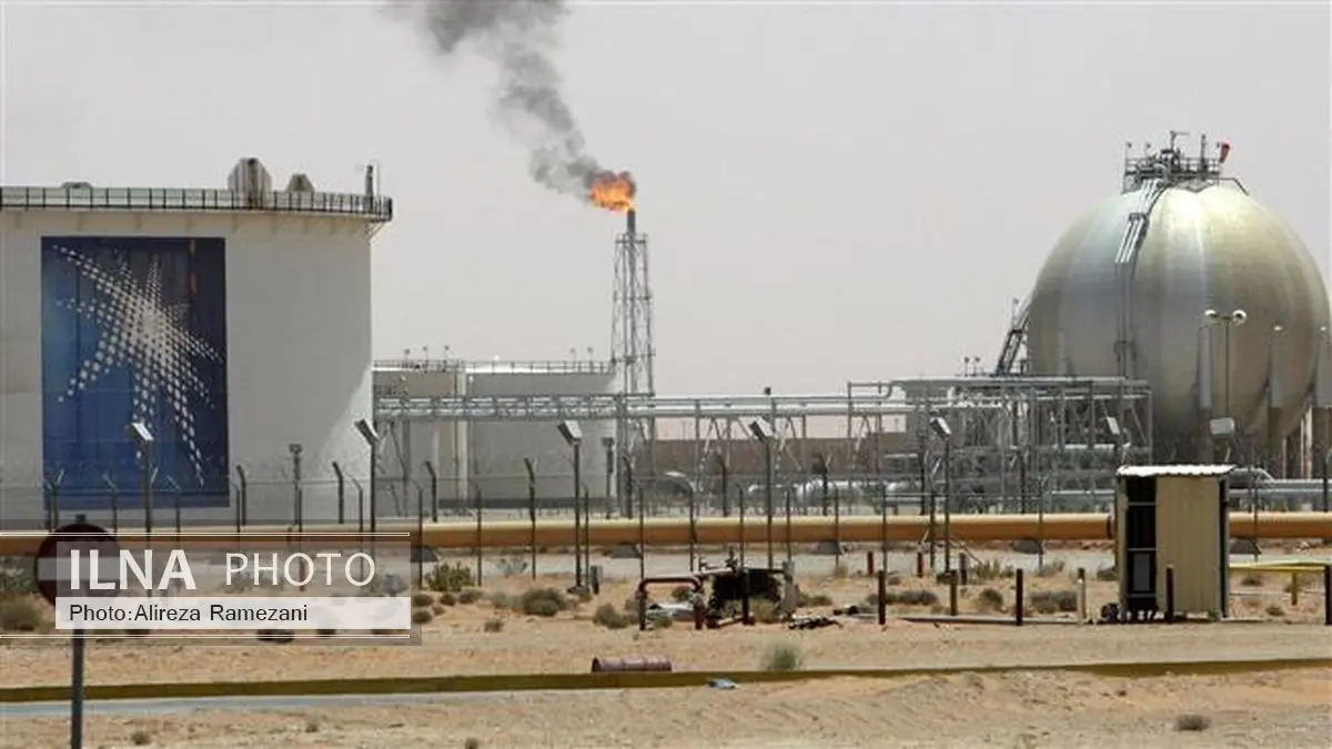 آتشسوزی پالایشگاه «آرامکو» در عربستان سعودی
